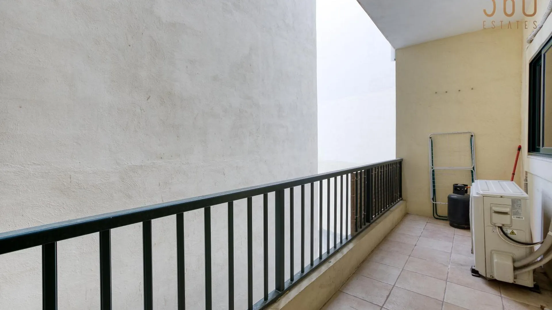 A Lovely 2Br Home Just Off Spinola Bay By 360 Estates Saint Julian's Apartment